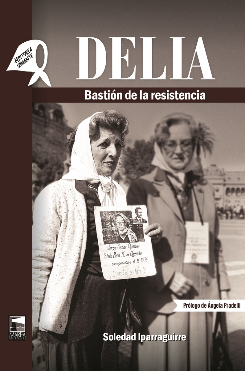 Delia: portada